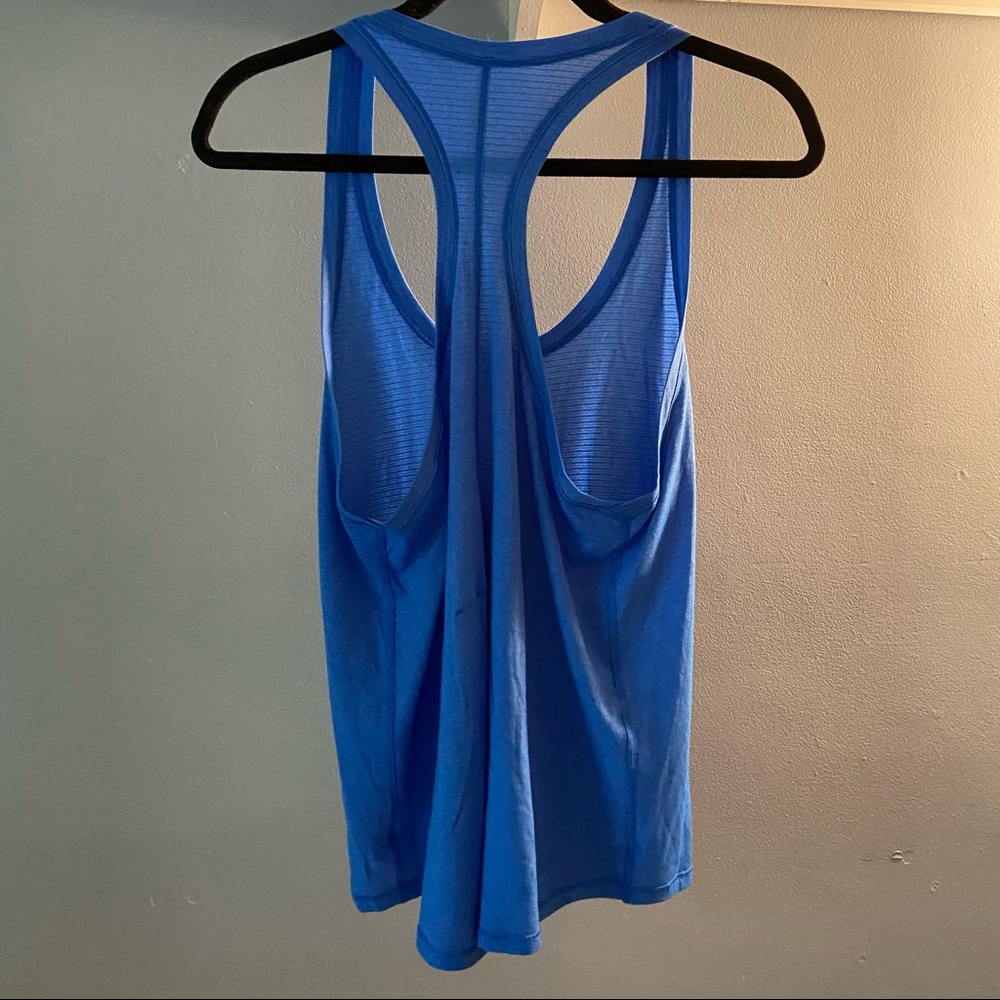 Lululemon Tie it Up Singlet - Picture 2 of 5